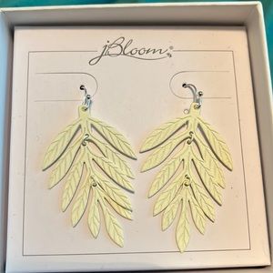 Pretty pale yellow earrings! Never worn! J Bloom Collection